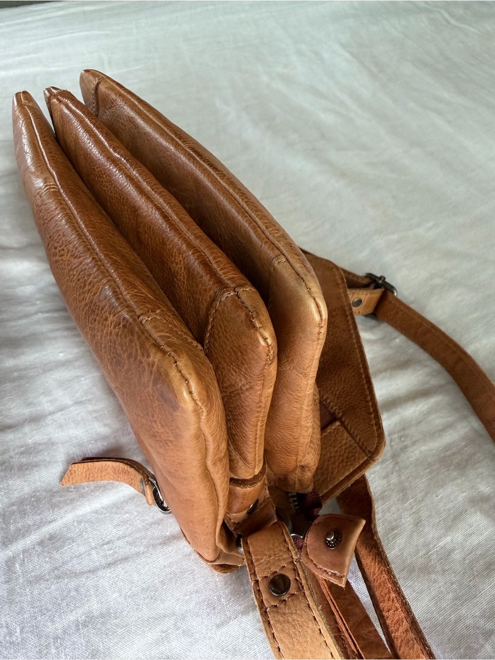 Latico Leathers Cognac Harbor Crossbody - Picture 4 of 9